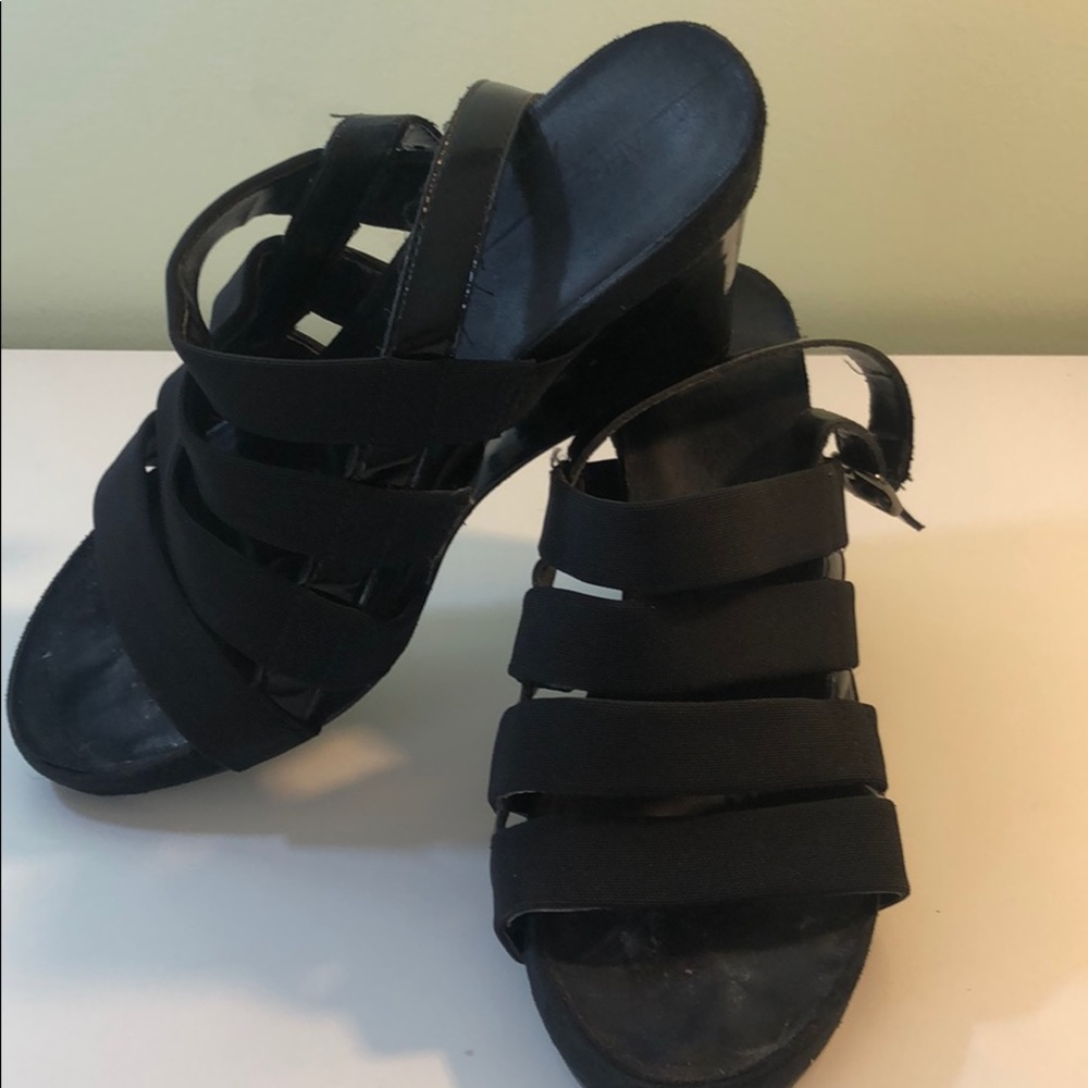 Aerosoles wedge .